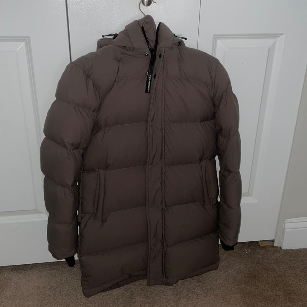 Aritzia super puff mid